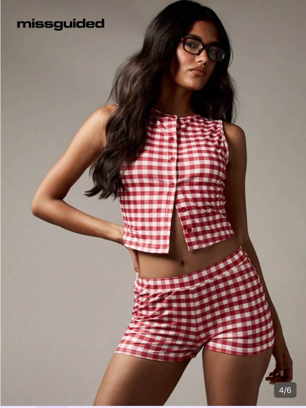 Missguided Red and White Gingham Sleeveless Cotton Romper - Picture 2 of 3